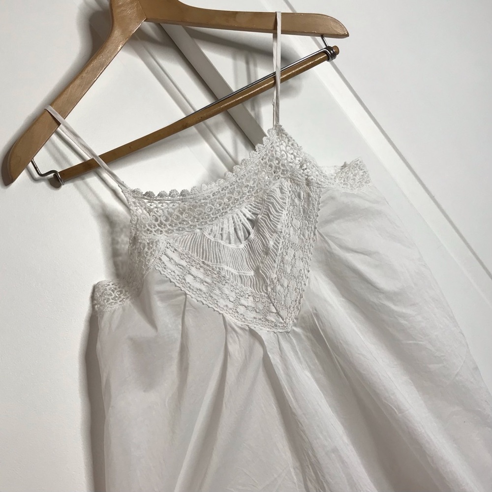 Victoria’s Secret Embroidered Cotton Camisole Size Medium